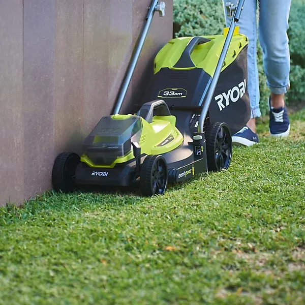 Ryobi One+ 18V Cordless Lawnmower OLM1833B – Bare - Image 4